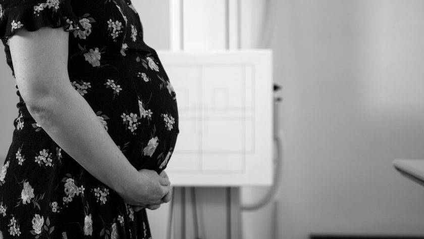 Pewność i bezpieczeństwo badań genetycznych w ciąży